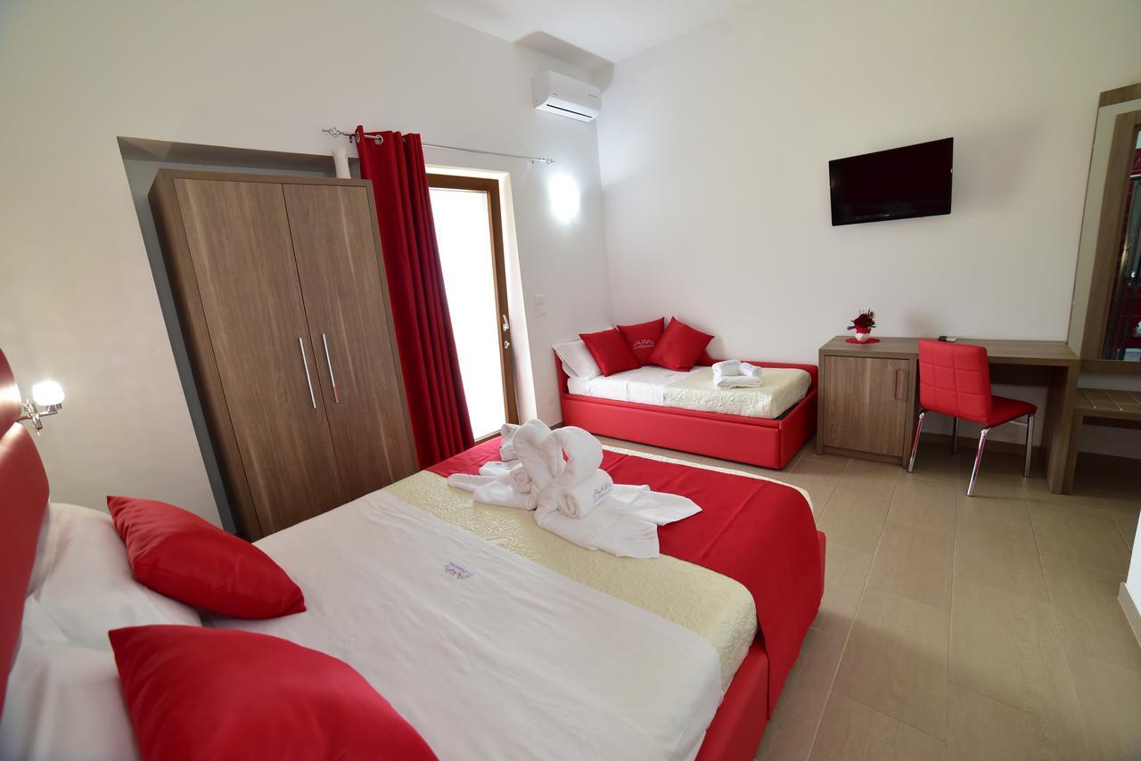 La Palazzina Bed & Breakfast Porto Cesareo Luaran gambar