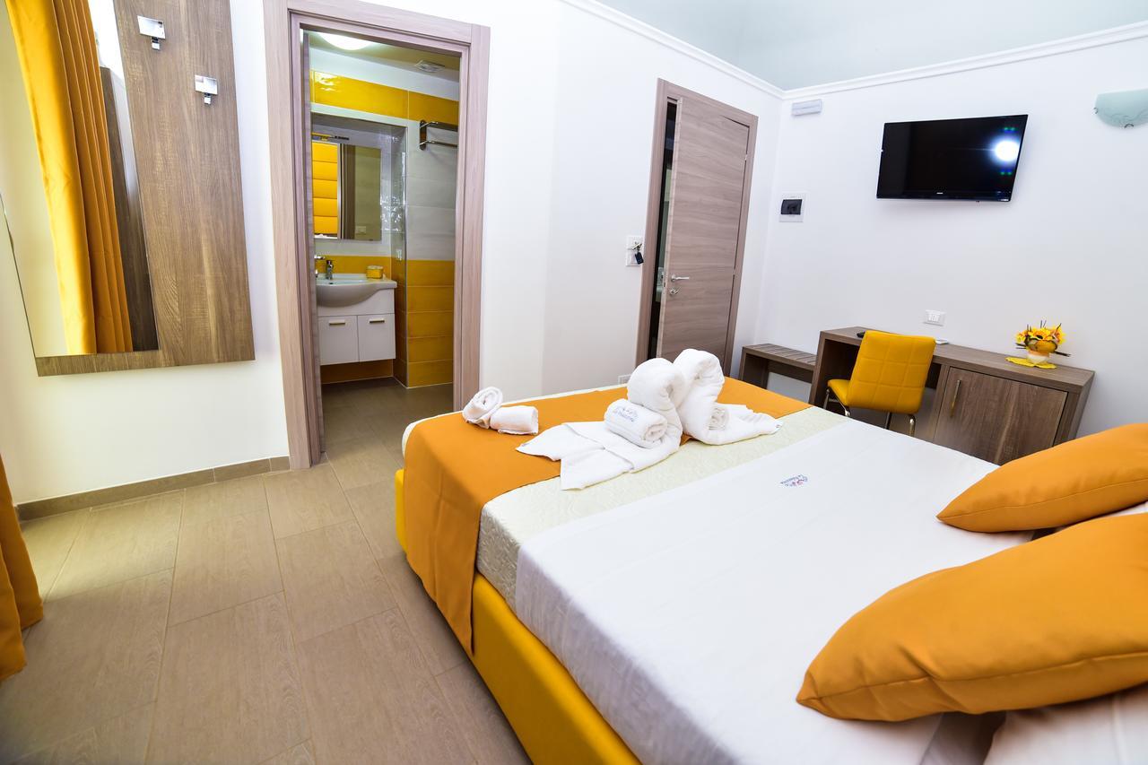 La Palazzina Bed & Breakfast Porto Cesareo Luaran gambar