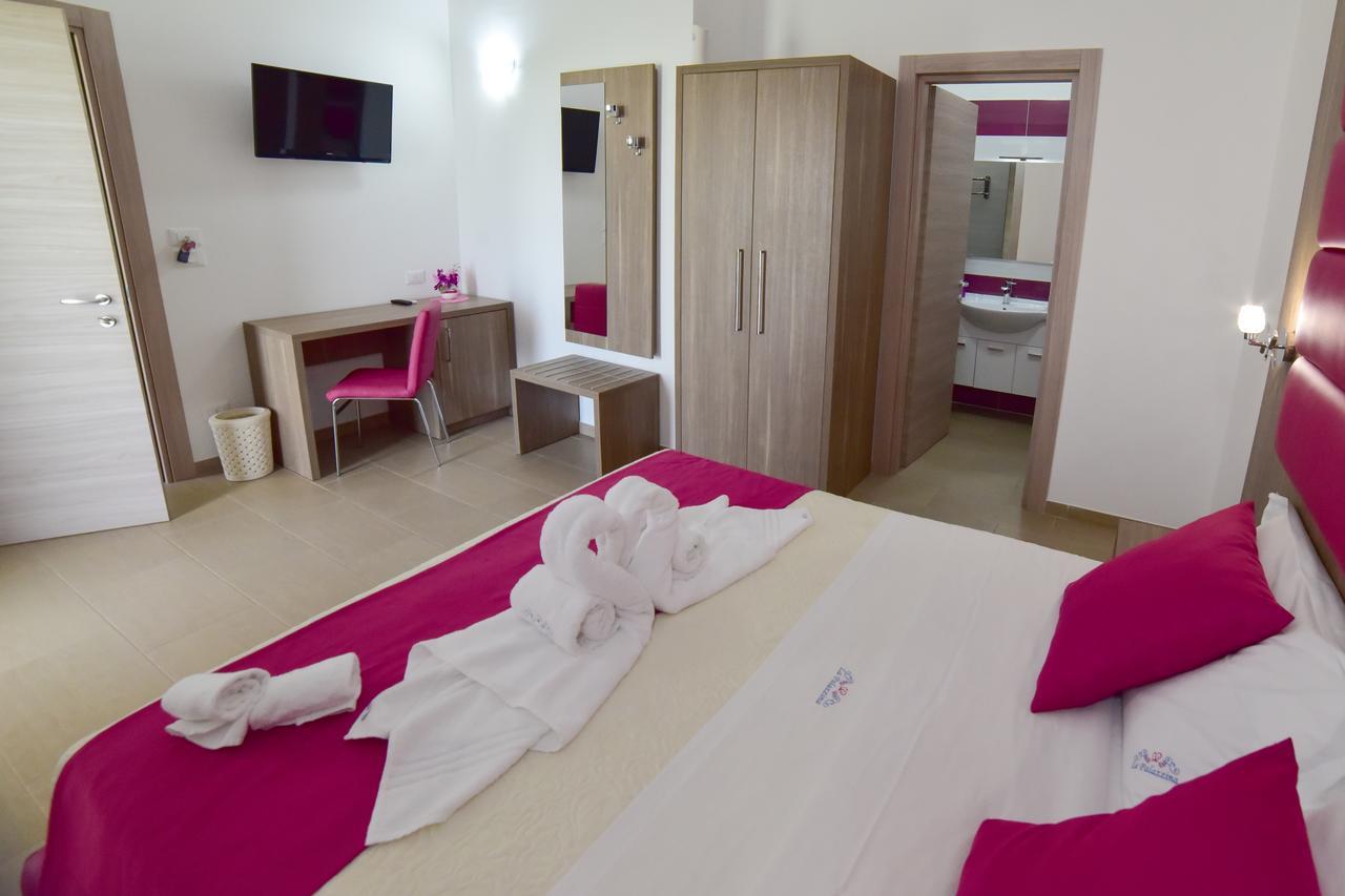 La Palazzina Bed & Breakfast Porto Cesareo Luaran gambar